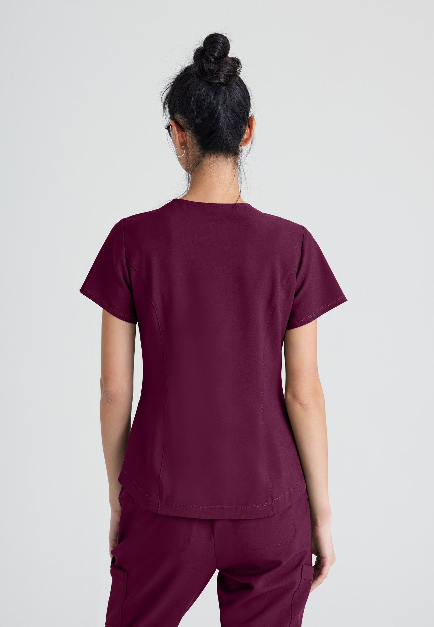 GSST180 Women's Rhythm 2-Pocket Ciclo® Scrub Top
