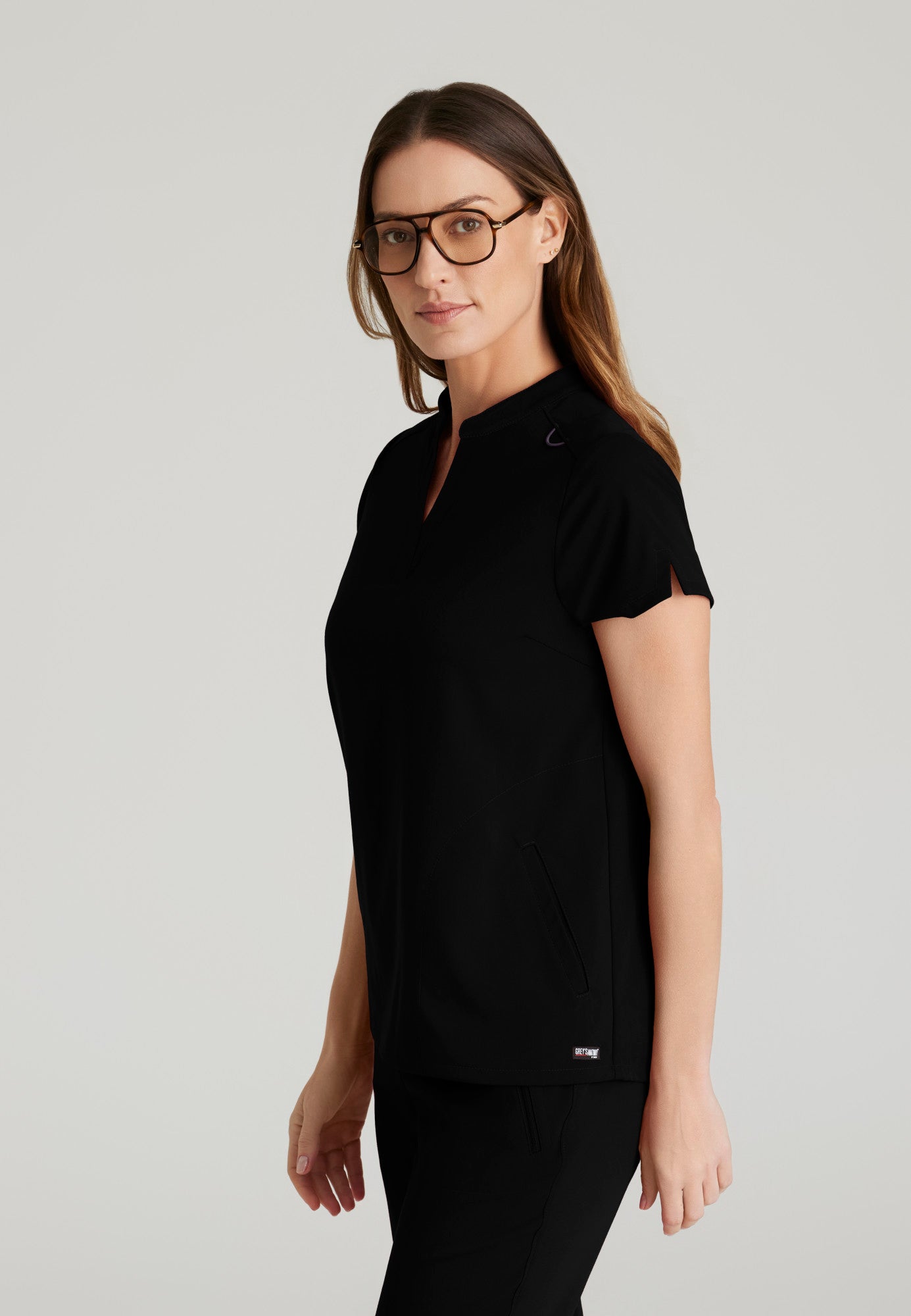 GRST230 Women's Avery 2-Pocket Top Black w/ University Orthopedics Logo