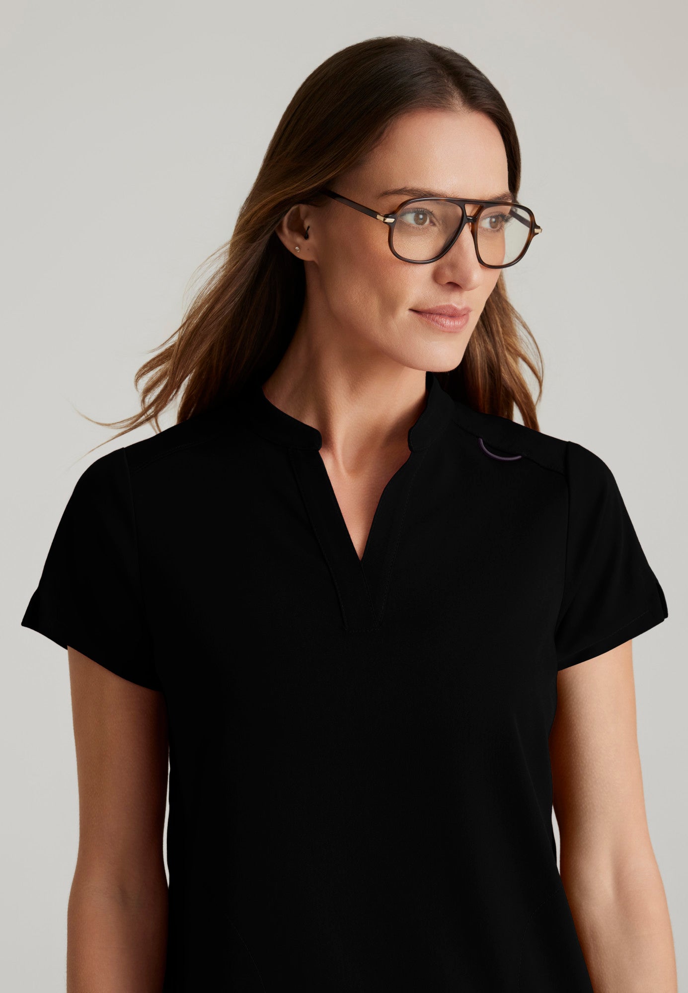 GRST230 Women's Avery 2-Pocket Top Black w/ University Orthopedics Logo