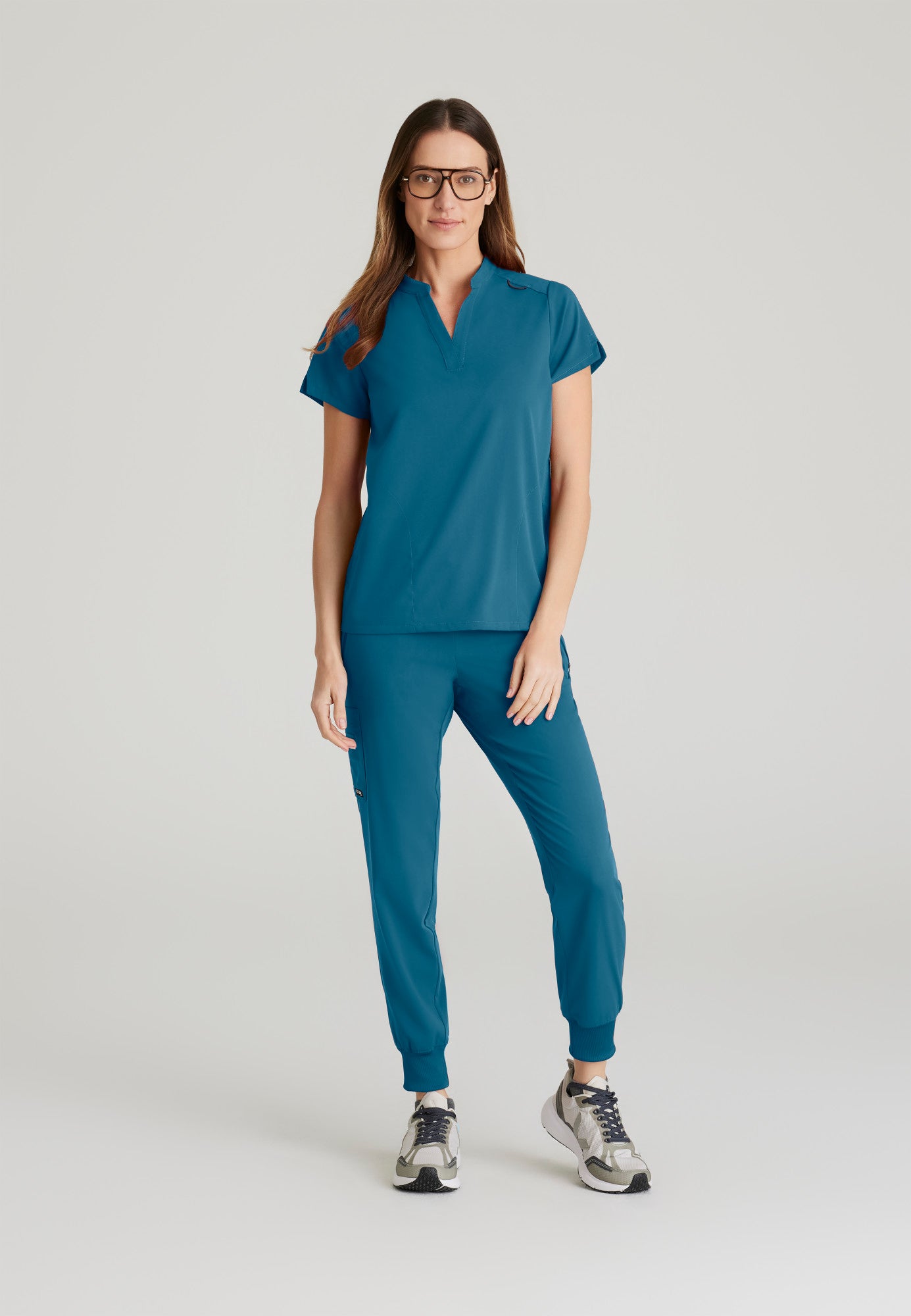 GRST230 Women's Avery 2-Pocket Top Caribbean w/ University Orthopedics Logo