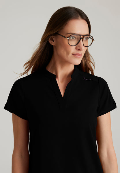 GRST230 Women's Avery 2-Pocket Top Black w/ University Orthopedics Logo