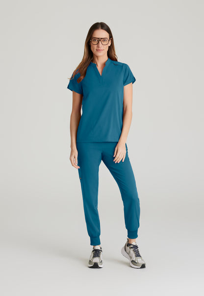 GRST230 Women's Avery 2-Pocket Top Caribbean w/ University Orthopedics Logo